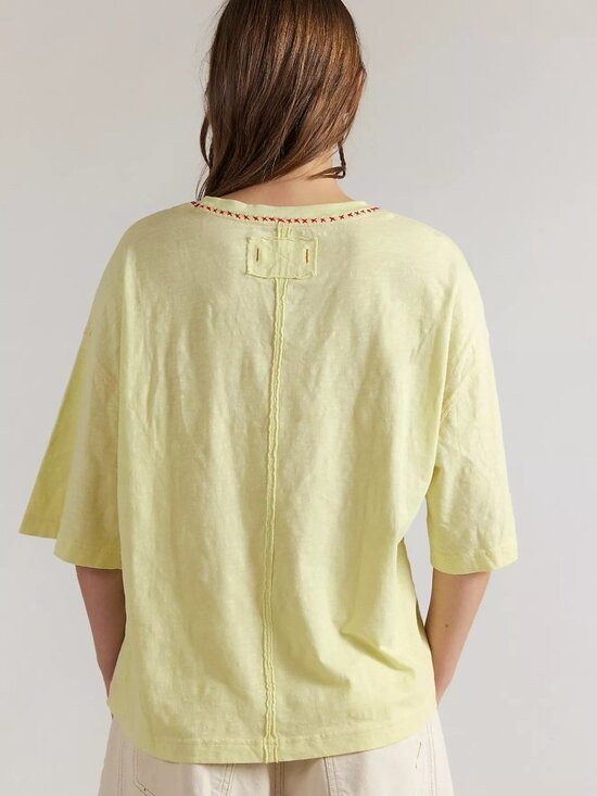 We The Free In Spring Tee 🍅 - Picture 2 of 9